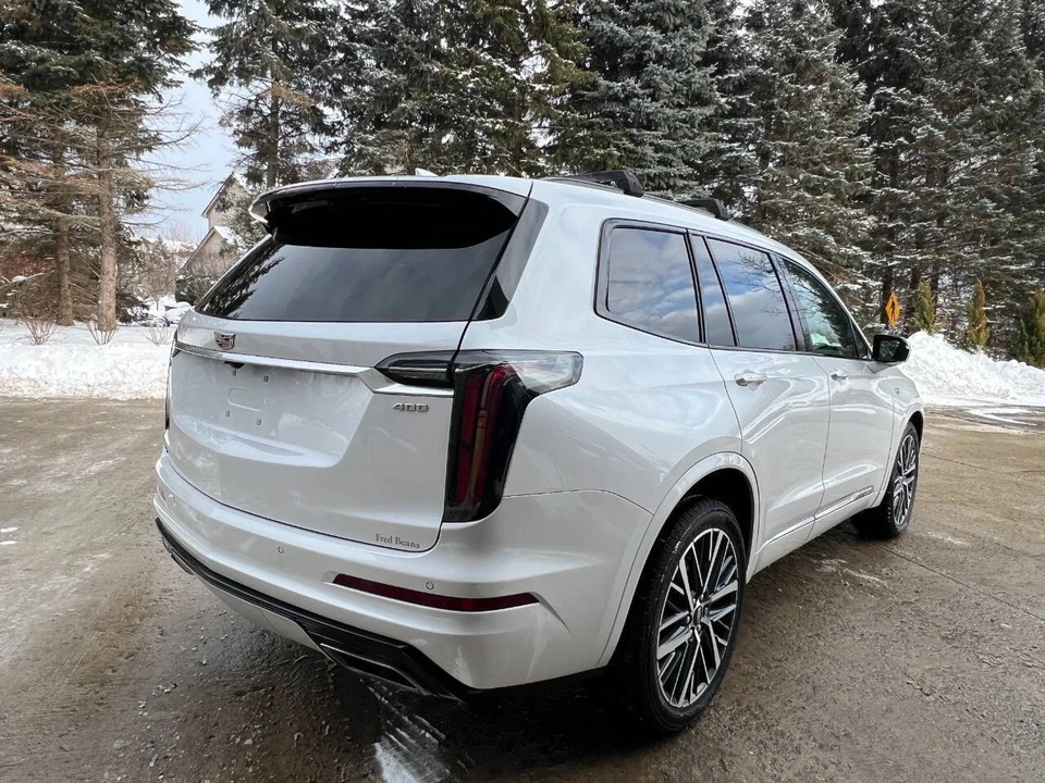 2023 Cadillac XT6 - Image 7 of 21