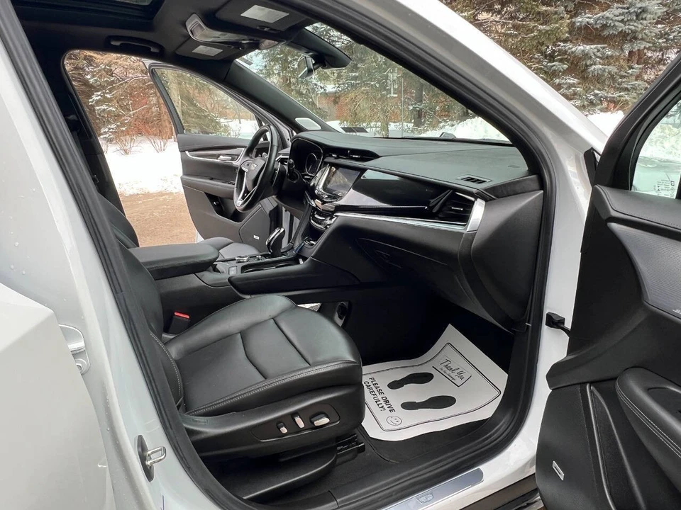 2023 Cadillac XT6 - Image 17 of 21