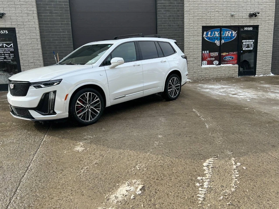 2023 Cadillac XT6 - Image 5 of 21