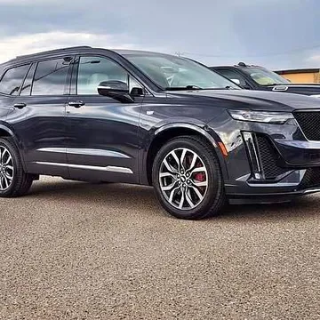 2023 Cadillac XT6 Sport