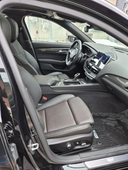 2023 Cadillac CT5 - Image 12 of 15