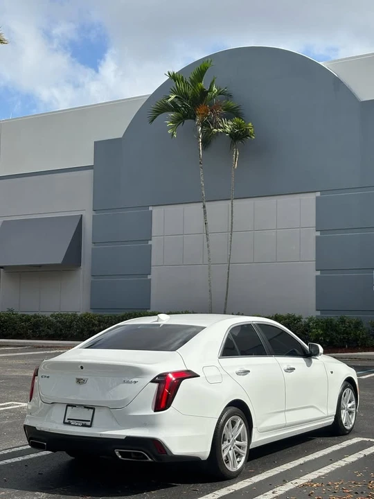 2023 Cadillac CT4 - Image 7 of 11