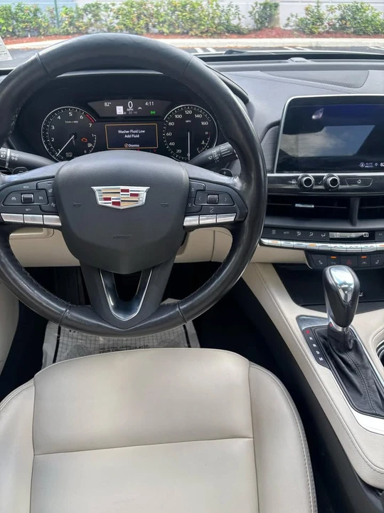 2023 Cadillac CT4 - Image 10 of 11