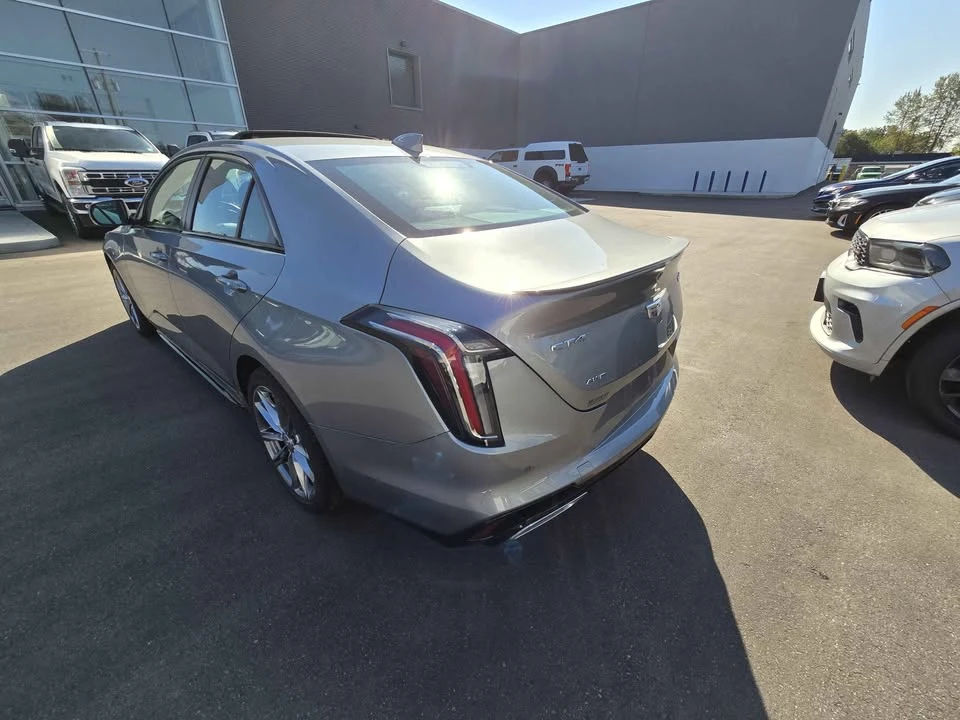 2023 Cadillac CT4 - Image 10 of 15