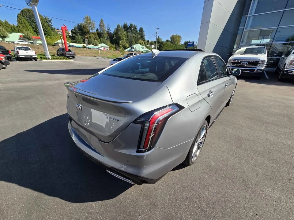 2023 Cadillac CT4 - Image 8 of 15