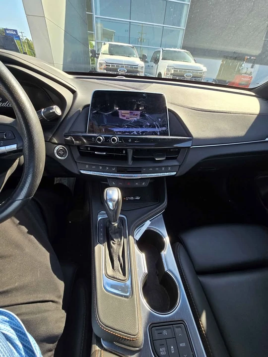 2023 Cadillac CT4 - Image 15 of 15