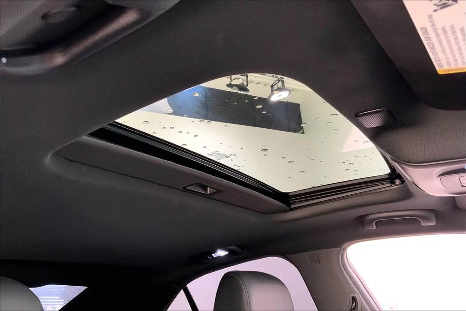 2023 Cadillac CT4 - Image 9 of 20