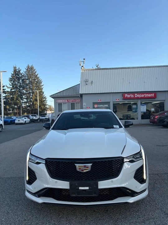 2023 Cadillac CT4 - Image 4 of 5