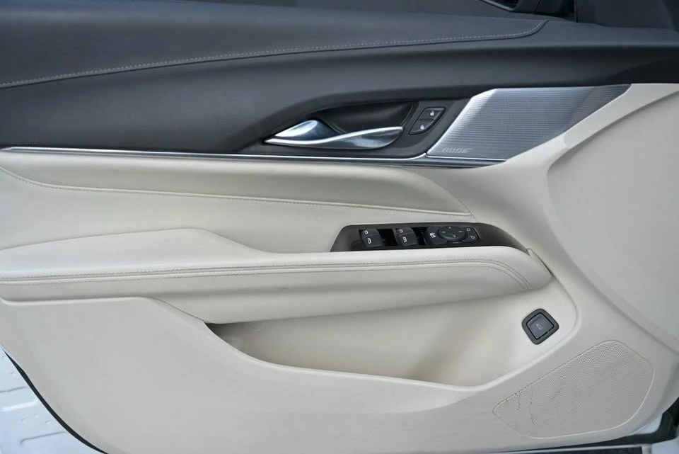 2023 Cadillac CT4 - Image 5 of 20