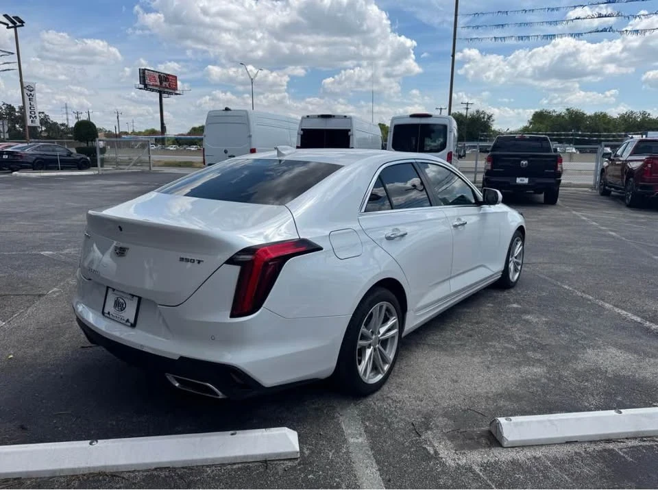 2023 Cadillac CT4 - Image 6 of 10