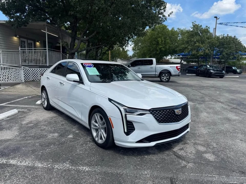 2023 Cadillac CT4 - Image 3 of 10