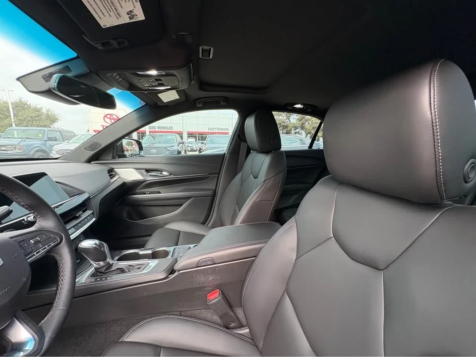2023 Cadillac CT4 - Image 7 of 8