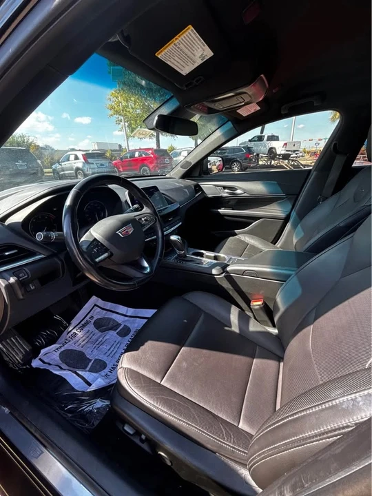 2023 Cadillac CT4 - Image 9 of 12
