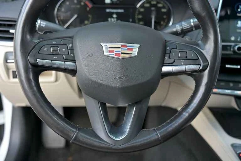 2023 Cadillac CT4 - Image 13 of 20