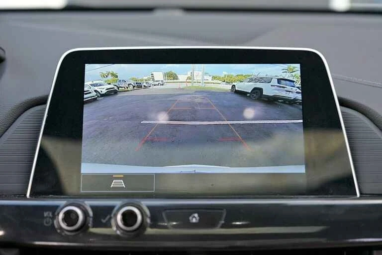 2023 Cadillac CT4 - Image 17 of 20