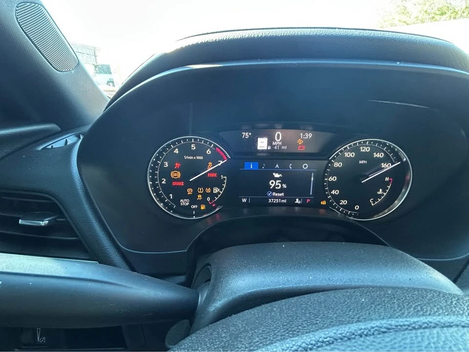 2023 Cadillac CT4 - Image 9 of 17