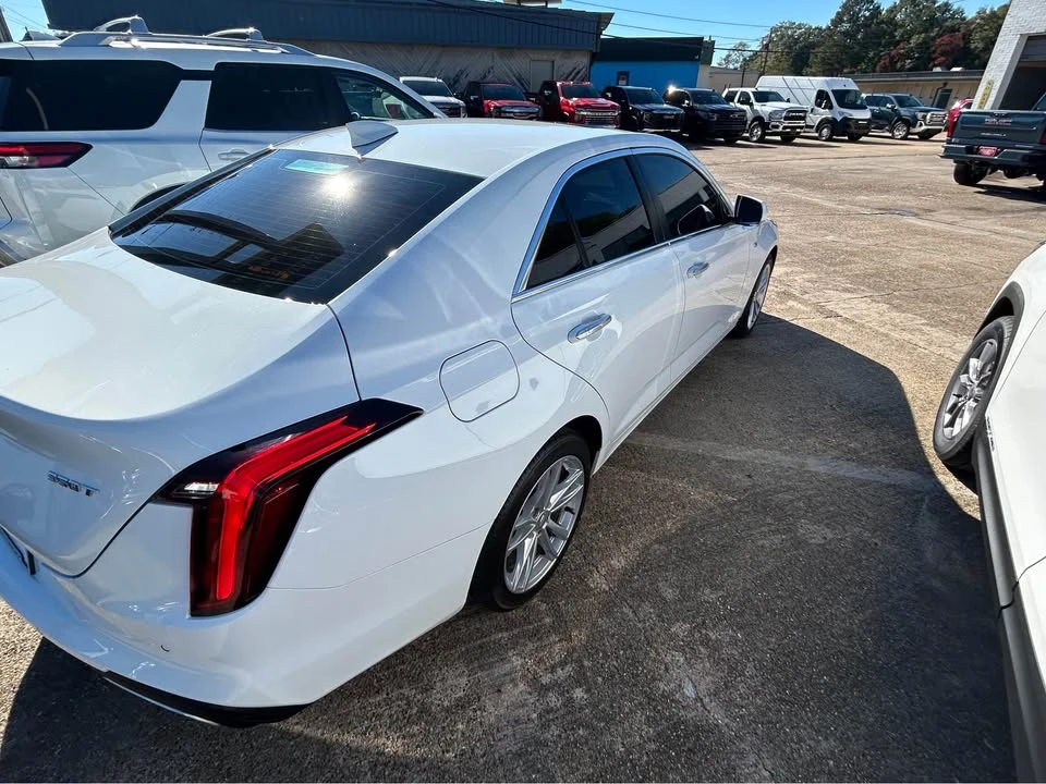 2023 Cadillac CT4 - Image 4 of 17