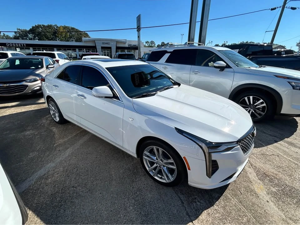 2023 Cadillac CT4 - Image 2 of 17