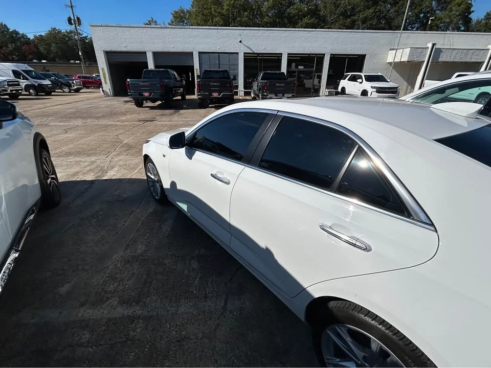 2023 Cadillac CT4 - Image 8 of 17