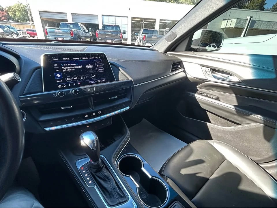 2023 Cadillac CT4 - Image 10 of 17