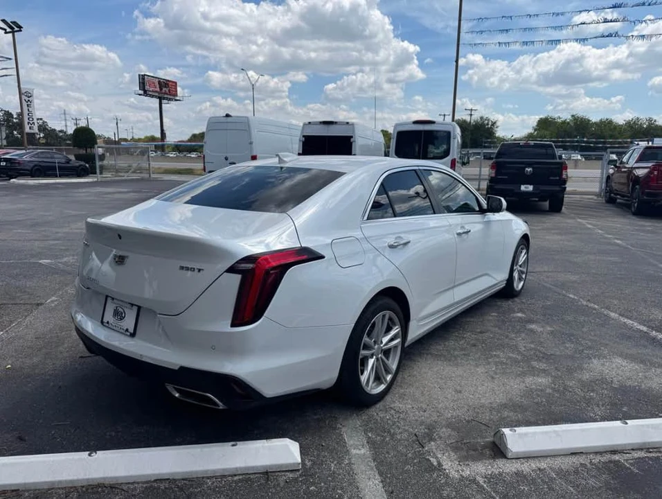 2023 Cadillac CT4 - Image 5 of 12