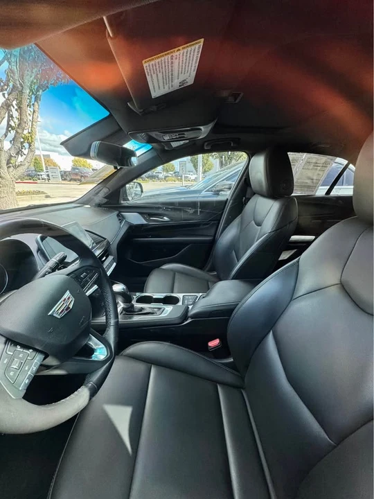 2023 Cadillac CT4 - Image 7 of 8