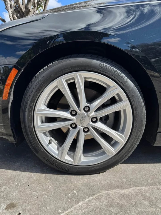 2023 Cadillac CT4 - Image 3 of 8