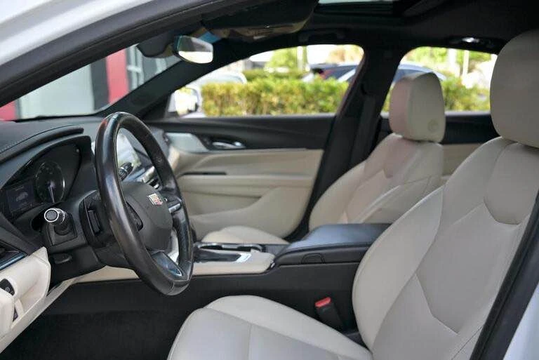 2023 Cadillac CT4 - Image 7 of 14