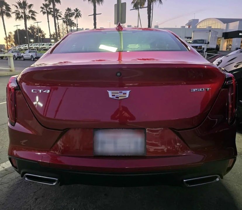 2023 Cadillac CT4 - Image 3 of 8