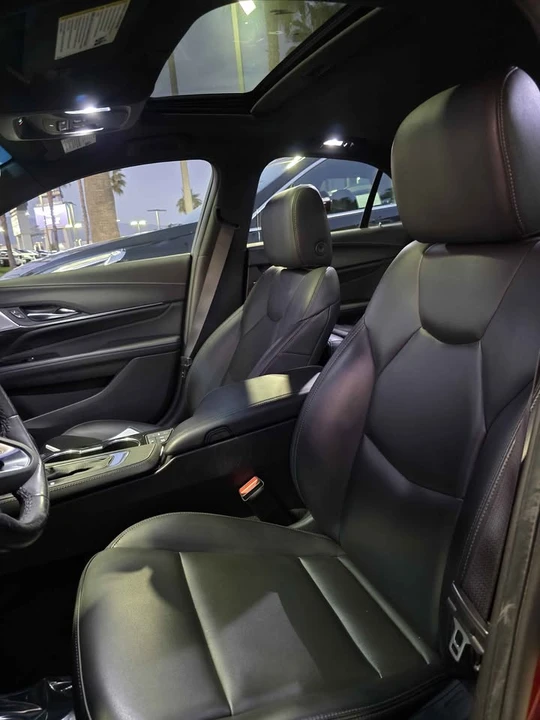 2023 Cadillac CT4 - Image 5 of 8