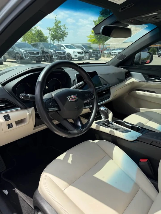 2023 Cadillac CT4 - Image 5 of 9