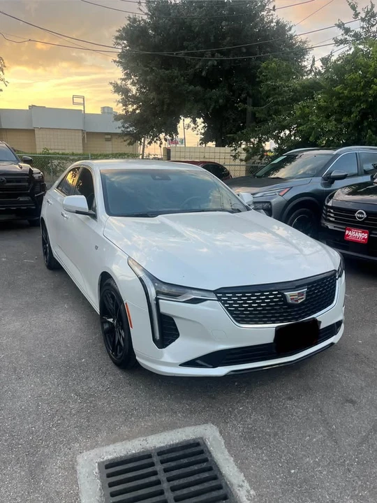 2023 Cadillac CT4 - Image 2 of 3