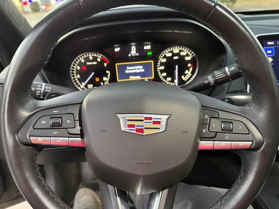 2023 Cadillac CT4 - Image 11 of 15