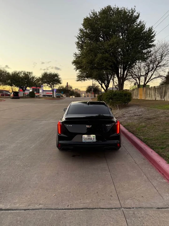 2023 Cadillac CT4 - Image 3 of 15