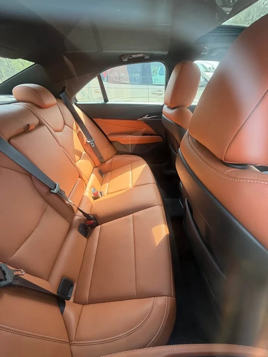2023 Cadillac CT4 - Image 8 of 12