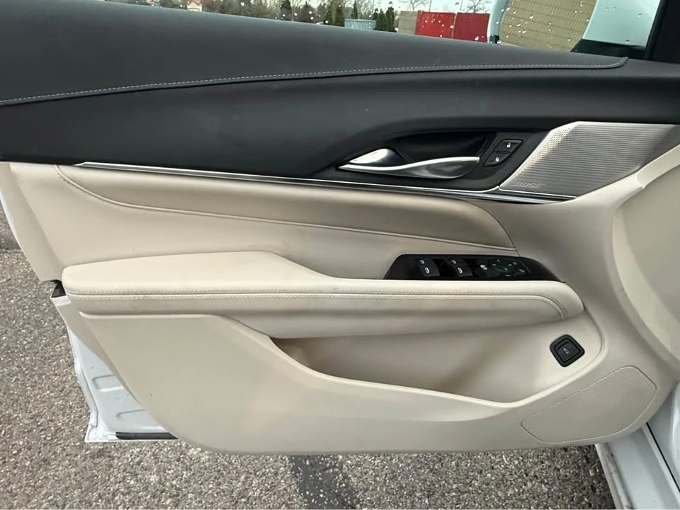 2023 Cadillac CT4 - Image 9 of 18