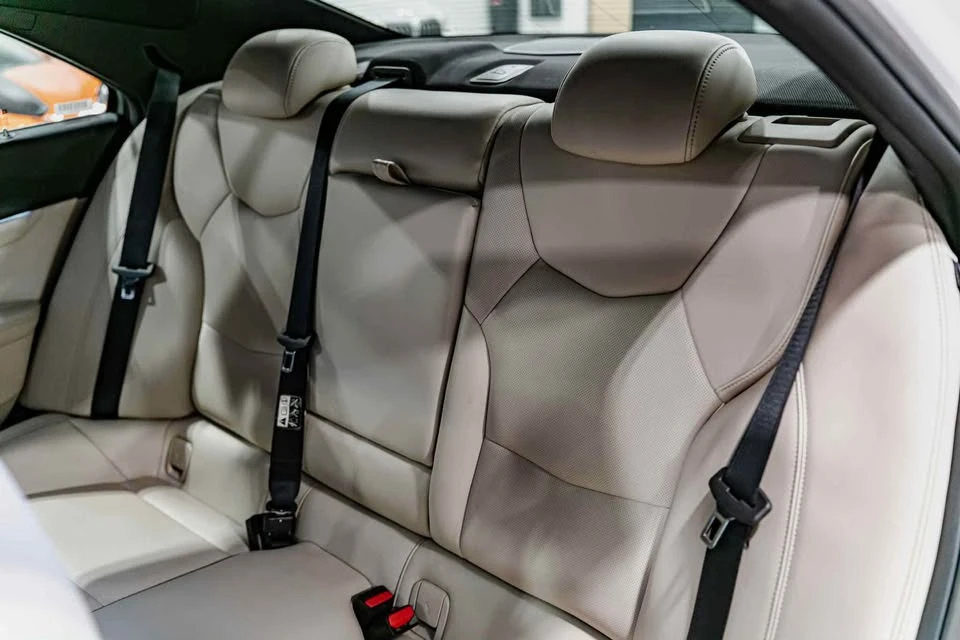 2023 Cadillac CT4 - Image 15 of 20