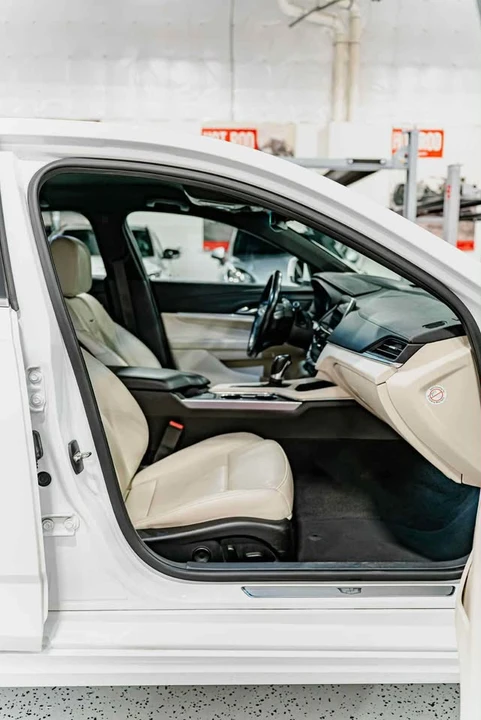 2023 Cadillac CT4 - Image 19 of 20