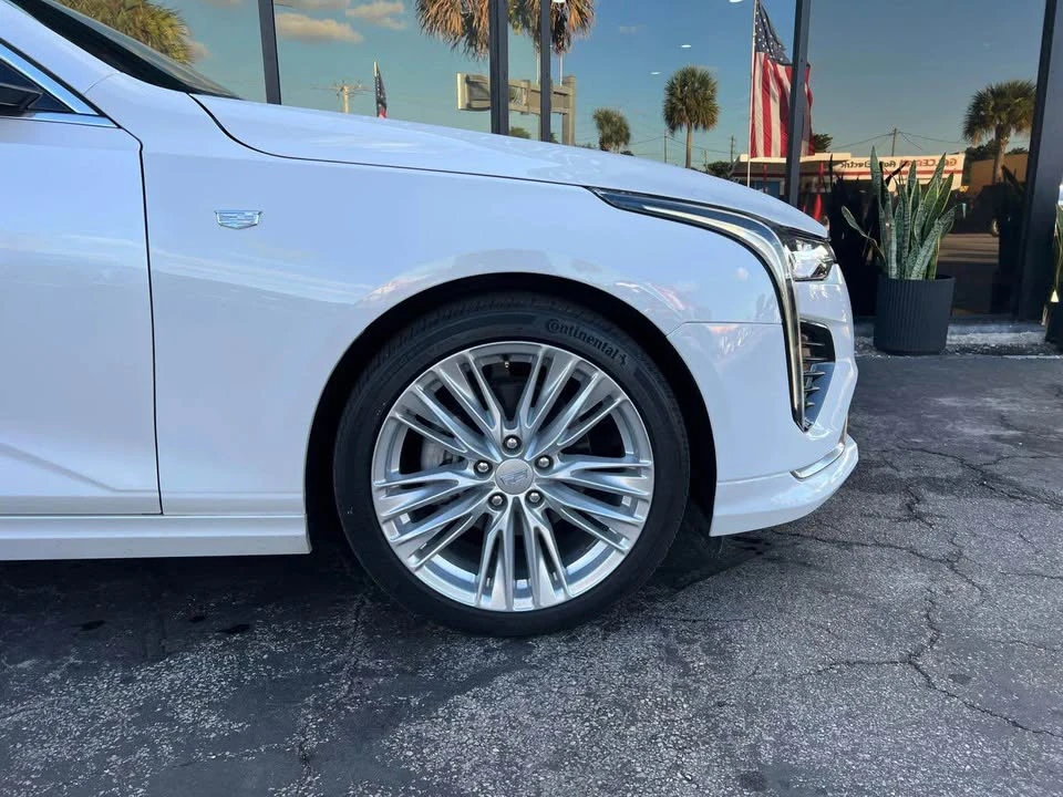 2023 Cadillac CT4 - Image 17 of 18