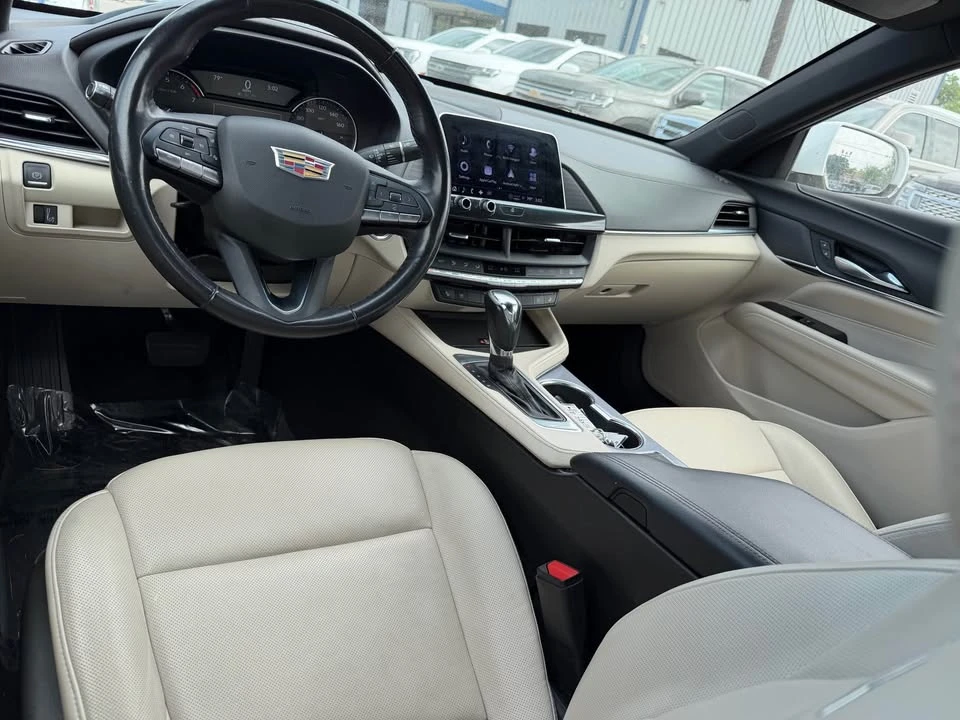 2023 Cadillac CT4 - Image 10 of 14
