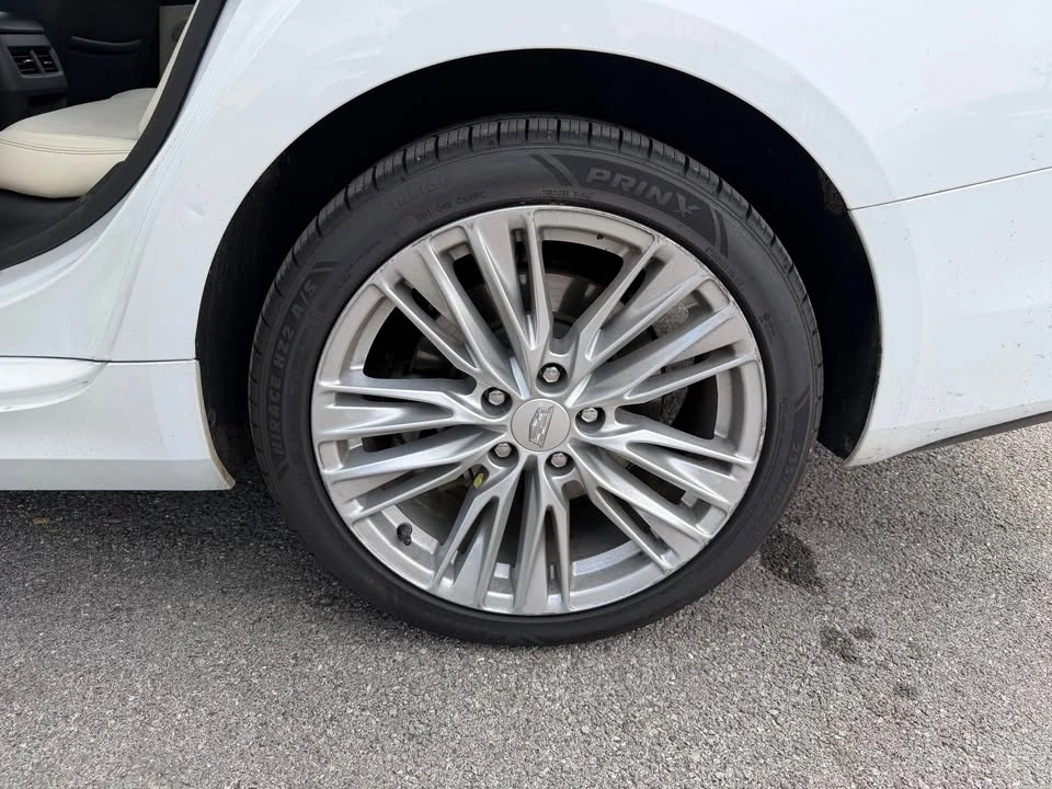 2023 Cadillac CT4 - Image 7 of 14