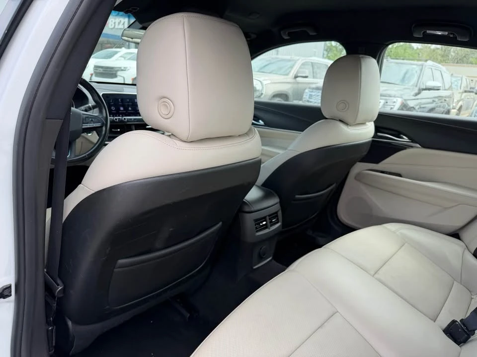 2023 Cadillac CT4 - Image 9 of 14