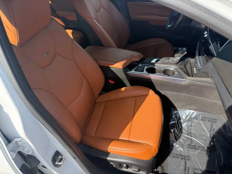 2023 Cadillac CT4 - Image 8 of 11