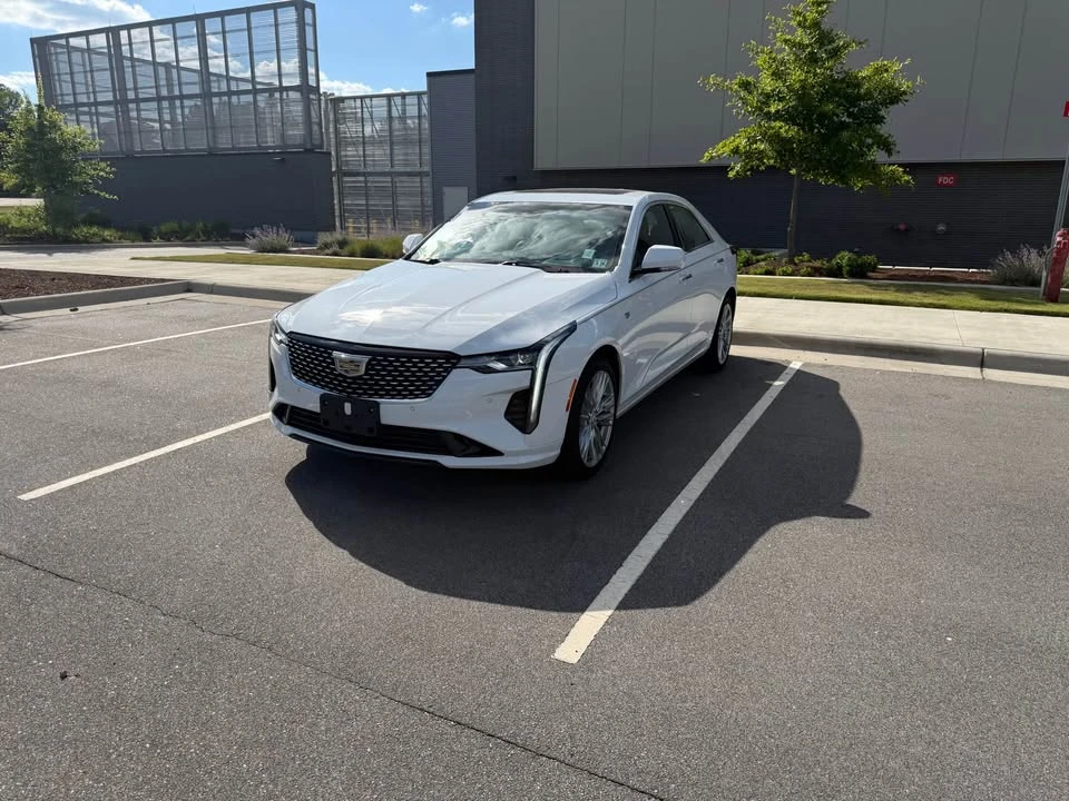 2023 Cadillac CT4 - Image 2 of 11