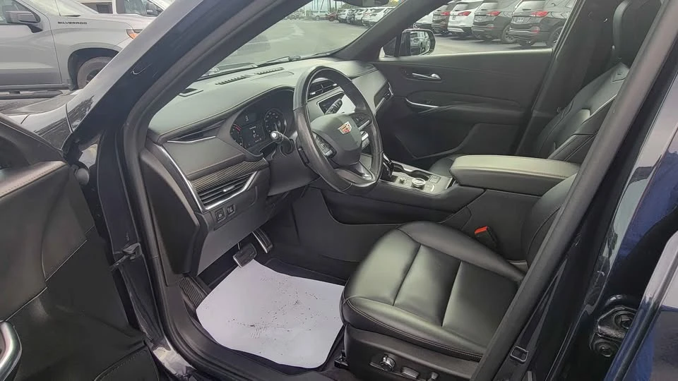 2023 Cadillac CT4 - Image 10 of 16