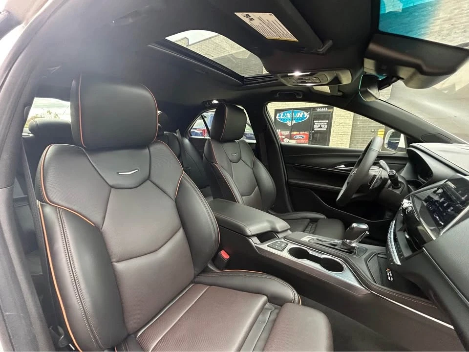 2023 Cadillac CT4 - Image 13 of 20
