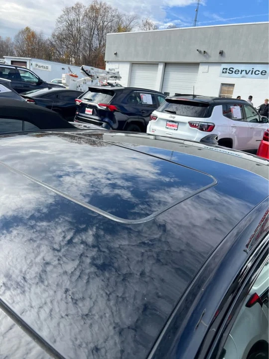 2023 Cadillac CT4 - Image 5 of 11
