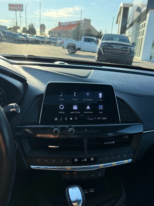 2023 Cadillac CT4 - Image 8 of 12