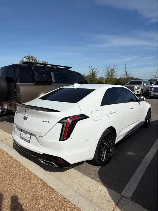2023 Cadillac CT4 - Image 2 of 3