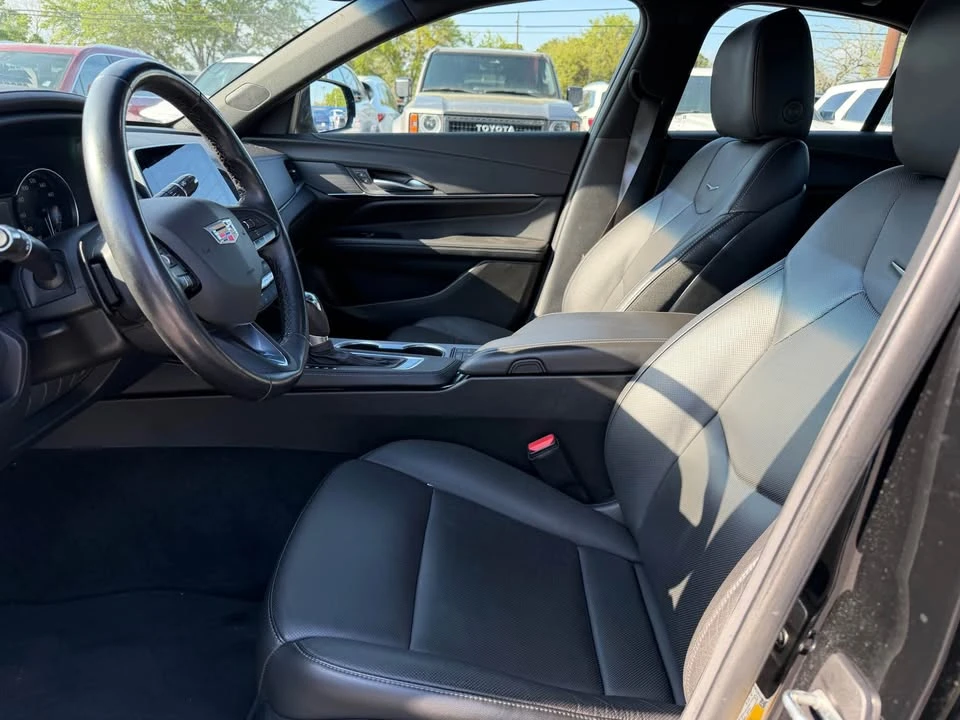 2023 Cadillac CT4 - Image 10 of 13